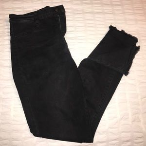🌸2 for $20🌸Black high waisted jeans distressed